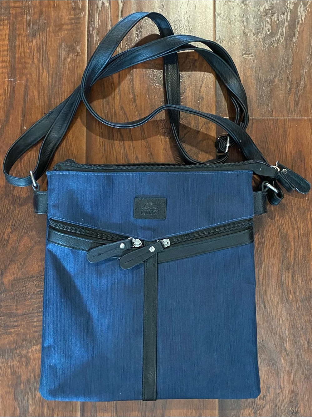 Roots Navy Crossbody Bag